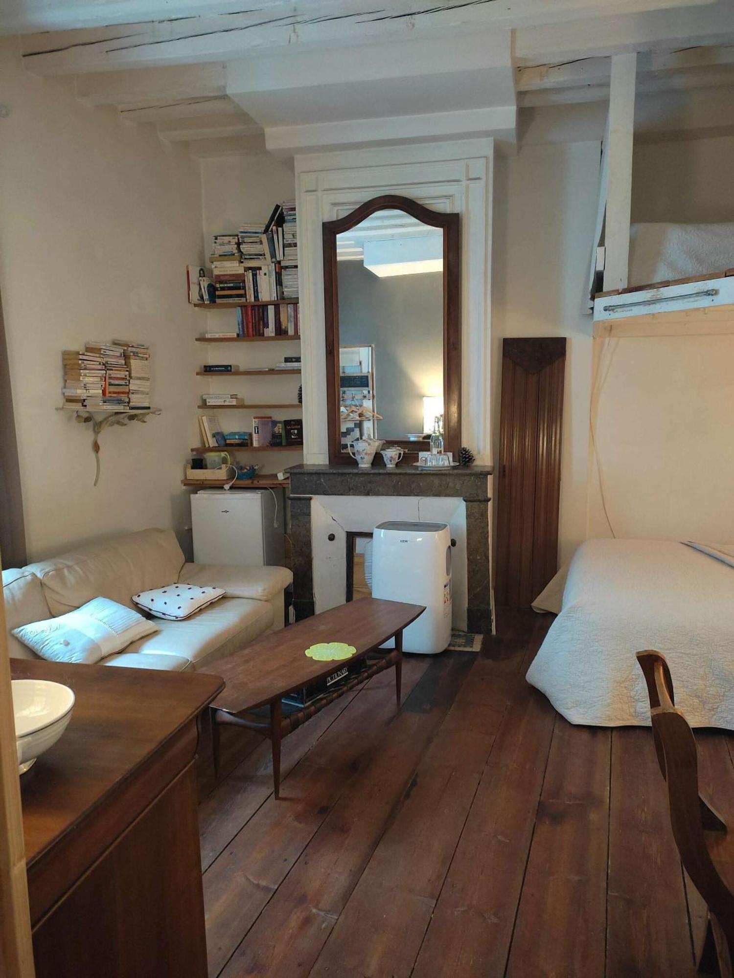 B&B Le Miroir Aux Fees Бордо Экстерьер фото